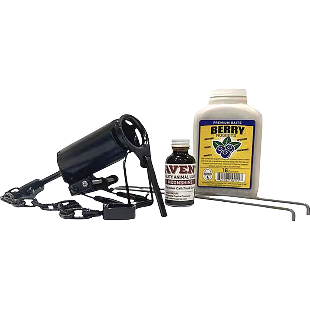 Minnesota Trapline Raccoon Round Up Trapping Kit with Bridger Dogproof Traps and Lure