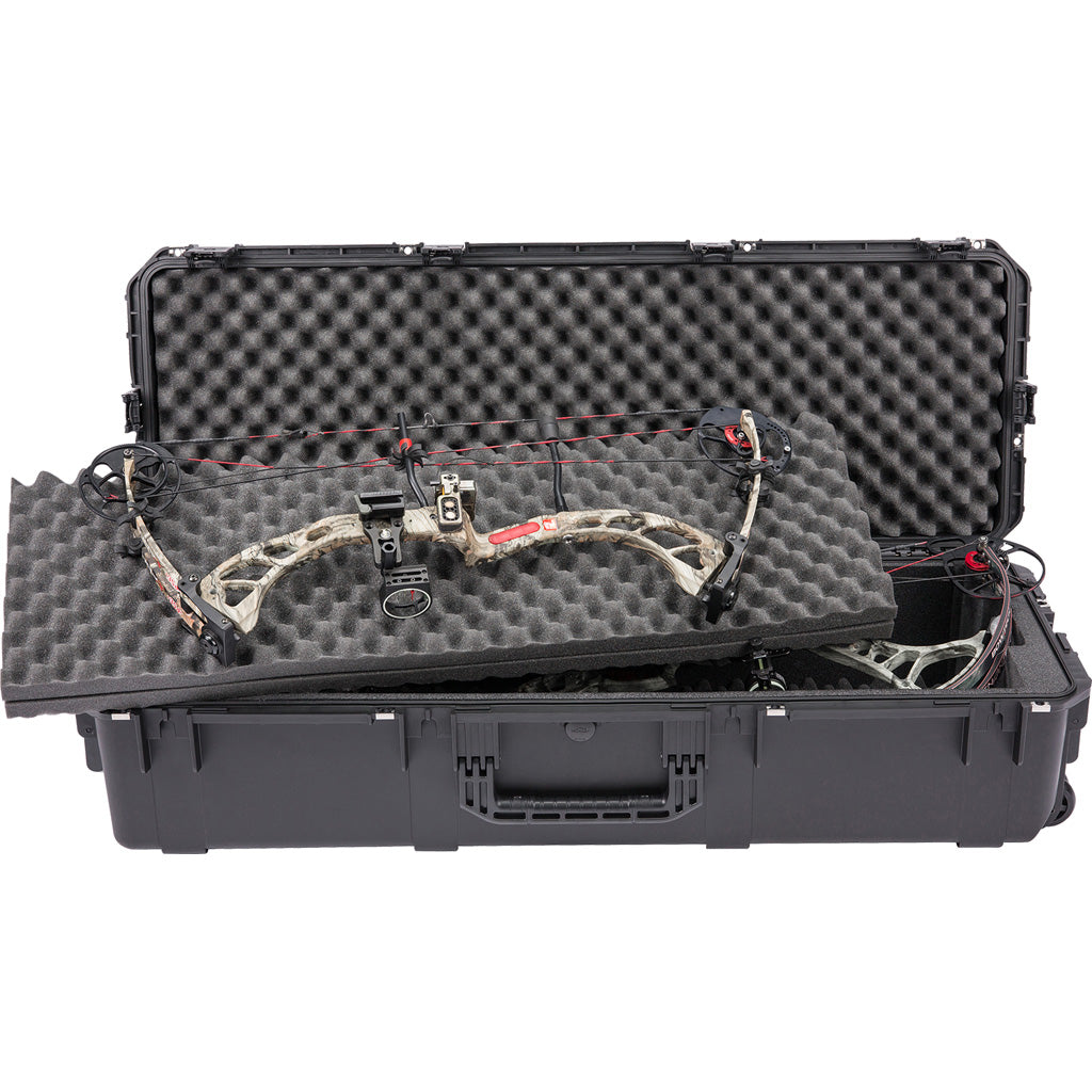 SKB iSeries Large Double Bow Case Injection Molded Watertight with Inline Skate Wheels