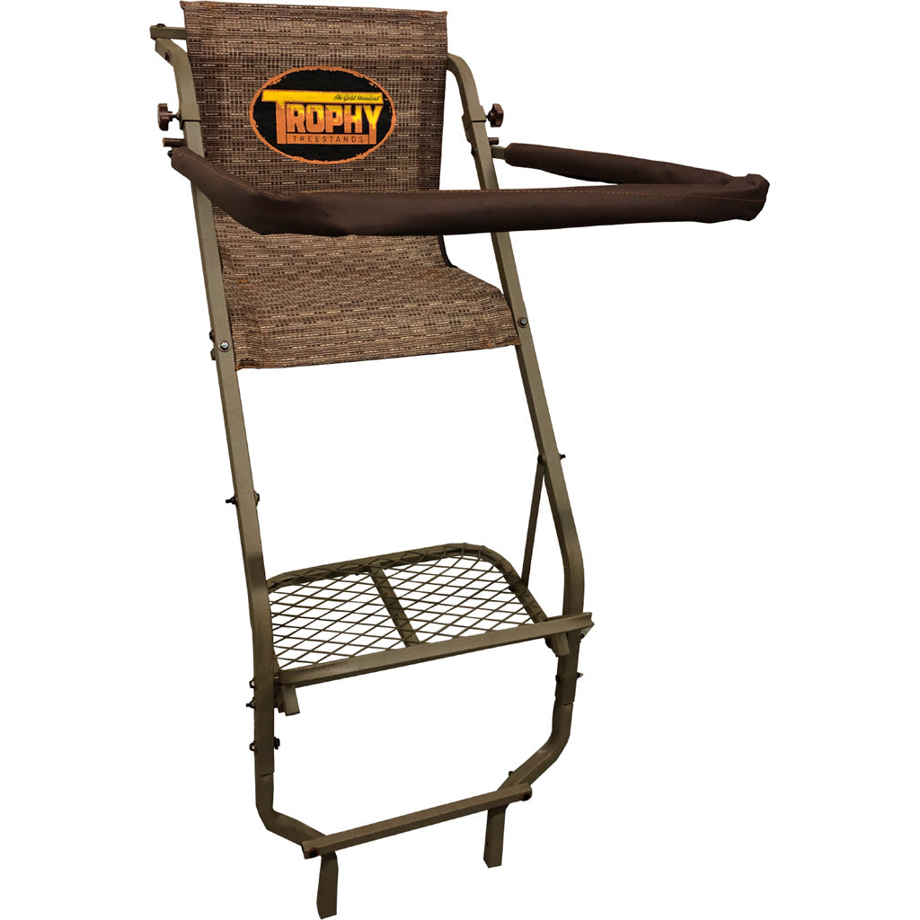 Trophy Treestands Hornet Single Person Ladderstand 18 ft.