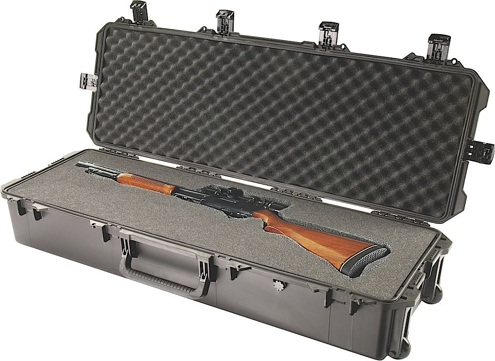 Pelican IM3220X0001 Storm Long Hard Case 44" Black HPX Resin 2-Gun w/Wheels