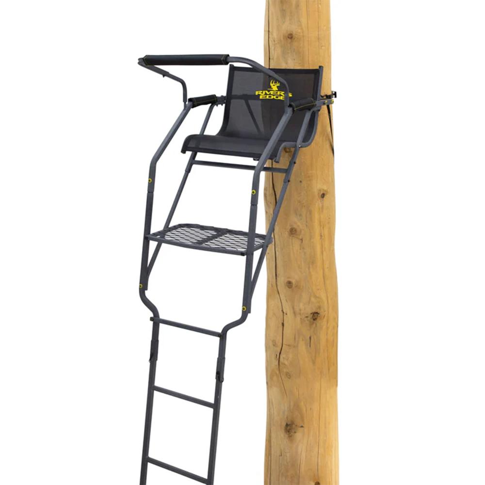 River's Edge Relax Wide Ladder Tree Stand