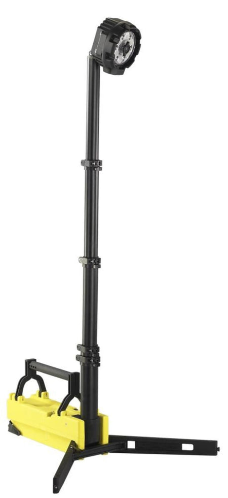 Streamlight Portable Scene Light Yellow 3600 Lumens 120V AC/12V DC with 72" Extending Pole and 90-Degree Swivel